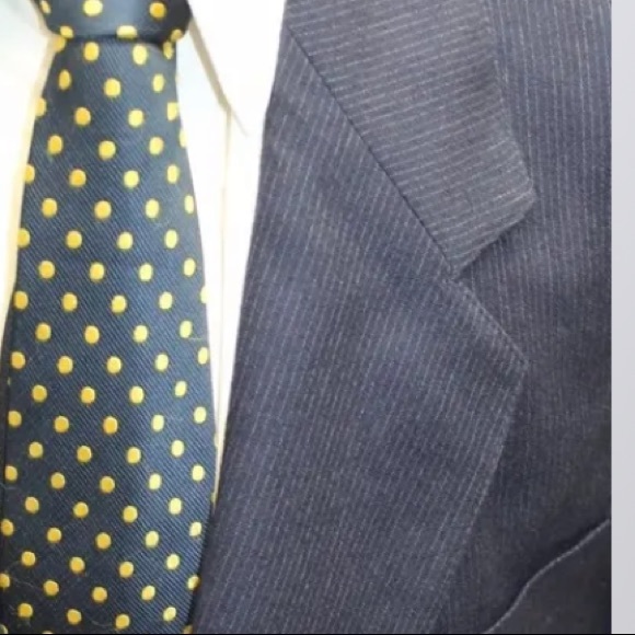 Wm H. Leishman Blue Pin Striped Men Blazer 100% Wool 44R Canada - Picture 10 of 10